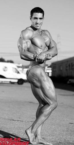 natural bodybuilder Jeff rodriguez  pose